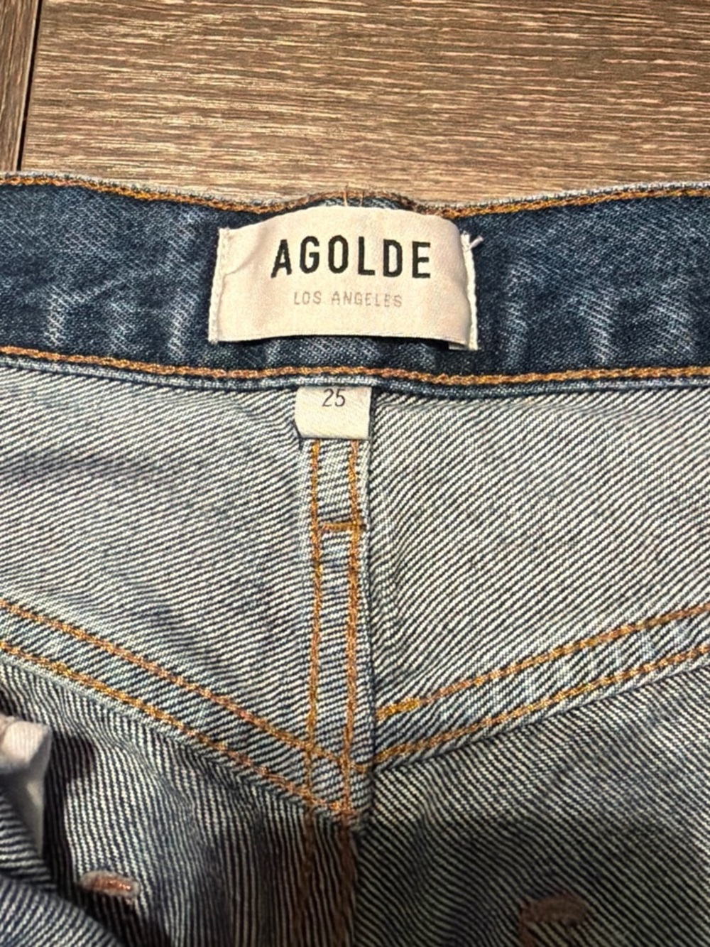 AGOLDE Blue Vintage Button-Fly Jeans - Picture 3 of 6